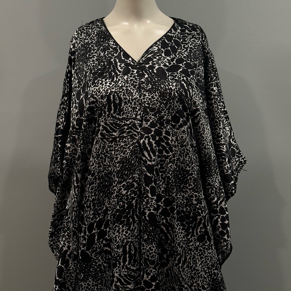 Silk Black & White Jaquan Print Tunic